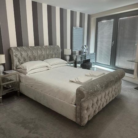 Bond Street Luxury Apartment Central Chelmsford Buitenkant foto