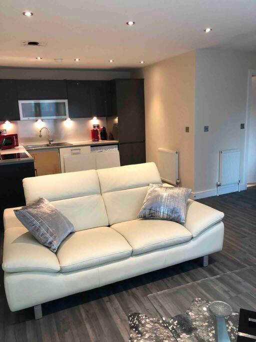 Bond Street Luxury Apartment Central Chelmsford Buitenkant foto