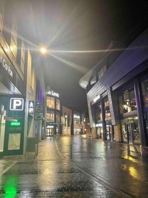 Bond Street Luxury Apartment Central Chelmsford Buitenkant foto